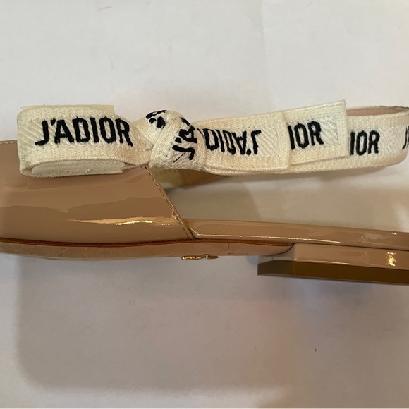 DIOR J'ADIOR SLINGBACK FLAT NUDE - Picture 5 of 7